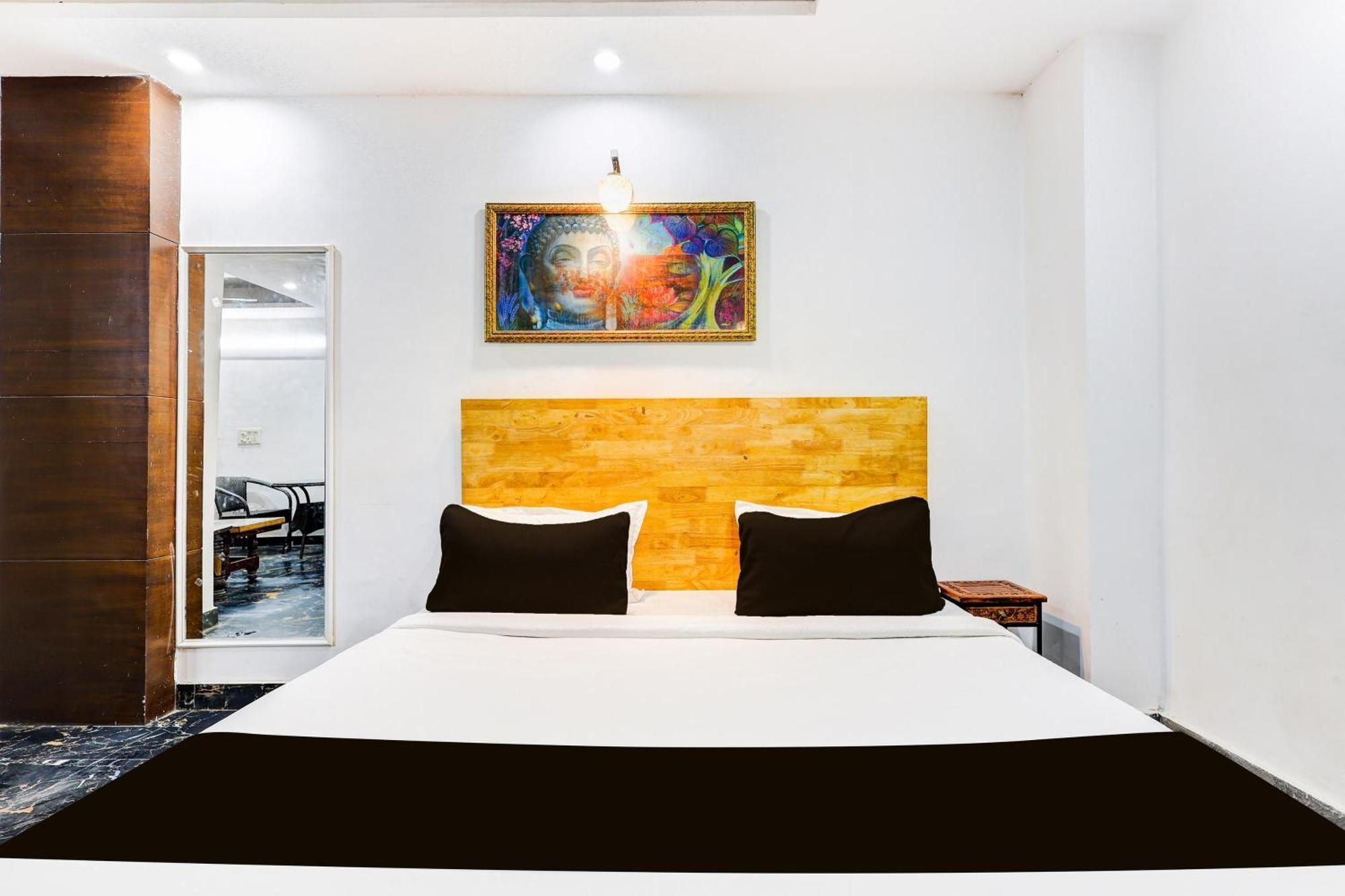 Hotel O Hari Nagar Ashram Yeni Delhi Dış mekan fotoğraf