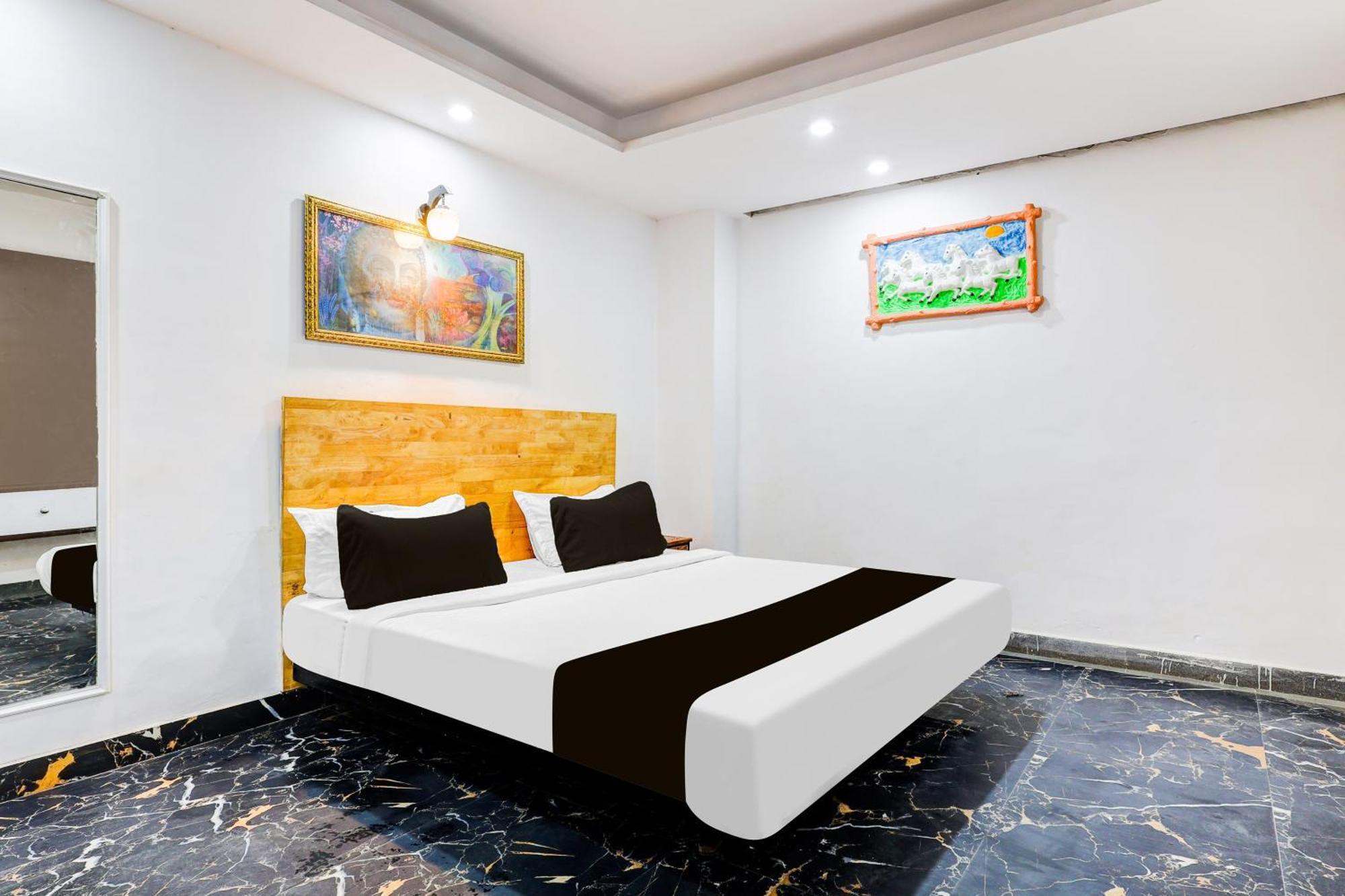 Hotel O Hari Nagar Ashram Yeni Delhi Dış mekan fotoğraf